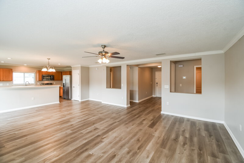 1,990/Mo, 75093 Brookwood Dr Yulee, FL 32097 Living Room View 2