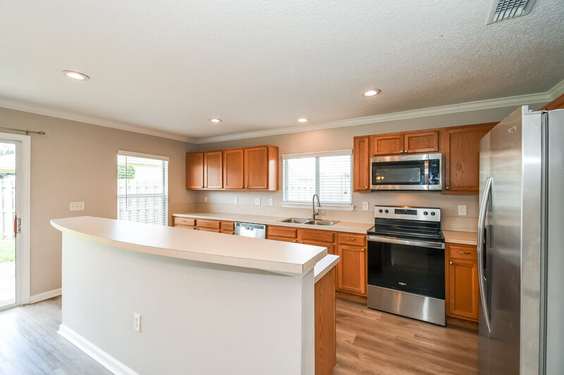 1,990/Mo, 75093 Brookwood Dr Yulee, FL 32097 Kitchen View 2