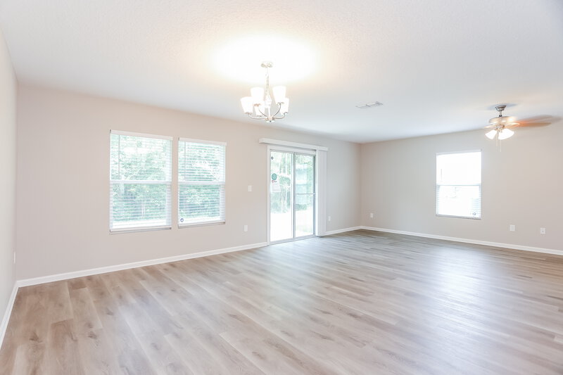 1,960/Mo, 12331 Glimmer Way Jacksonville, FL 32219 Misc View 4