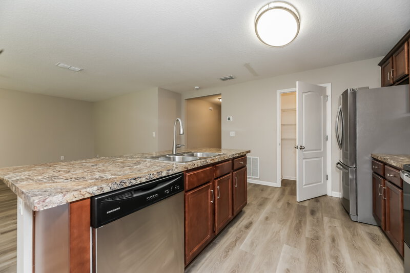 1,940/Mo, 12331 Glimmer Way Jacksonville, FL 32219 Kitchen View