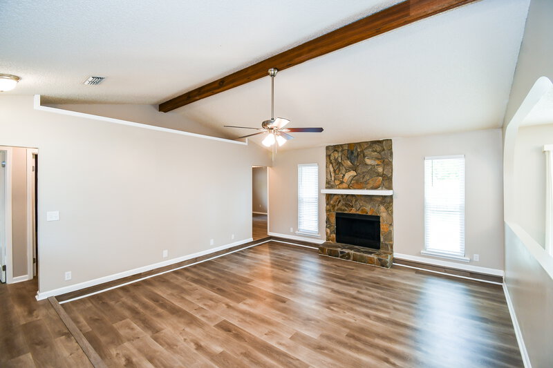 1,900/Mo, 7619 Jeremy David Ln Jacksonville, FL 32244 Living Room View