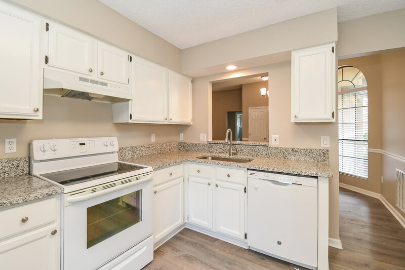 1,925/Mo, 3848 Karissa Ann Pl E Jacksonville, FL 32223 Kitchen View 2