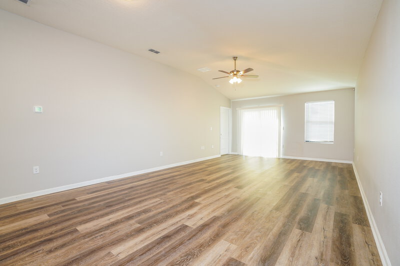 2,140/Mo, 2536 Tall Grass Rd Green Cove Springs, FL 32043 Misc View 3