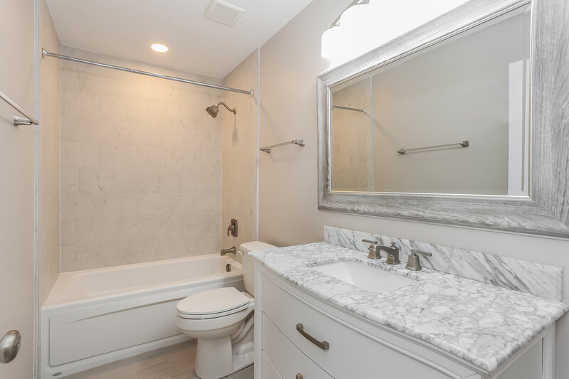 2,165/Mo, 12639 Ashmore Green Dr N Jacksonville, FL 32246 Bathroom View