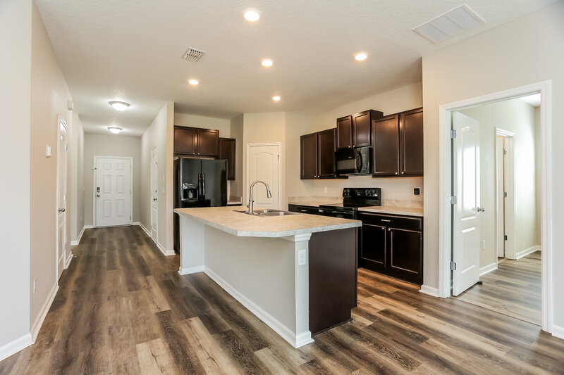 1,830/Mo, 10989 Ventnor Ave Jacksonville, FL 32218 Kitchen View