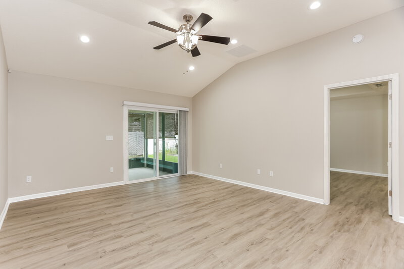 2,130/Mo, 15939 Bainebridge Dr Jacksonville, FL 32218 Living Room View