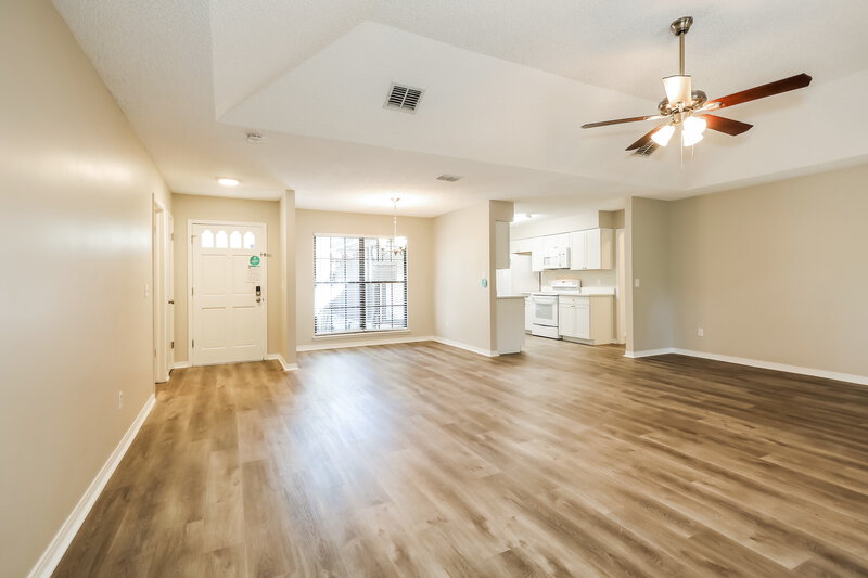 2,030/Mo, 2098 Allison Ct Middleburg, FL 32068 Living Room View 2