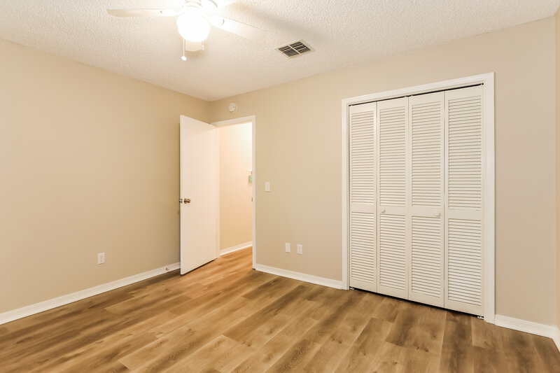 2,030/Mo, 2098 Allison Ct Middleburg, FL 32068 Bedroom View