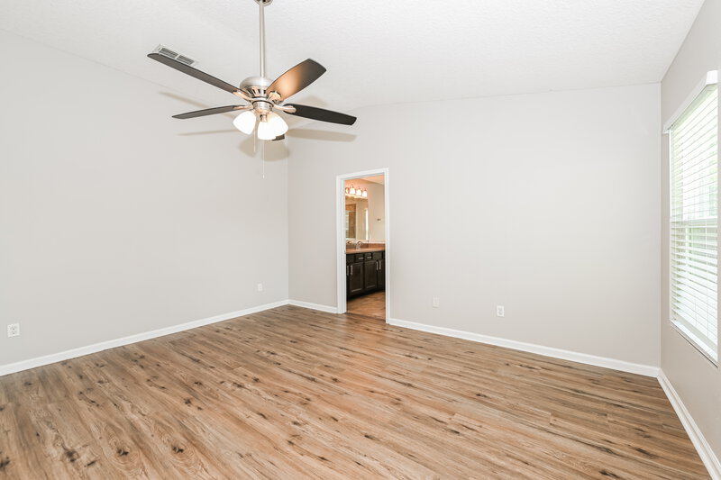 2,070/Mo, 6216 Sandler Chase Trl Jacksonville, FL 32222 Main Bedroom View