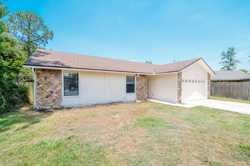 2,100/Mo, 4443 Tyne Ct Jacksonville, FL 32257 Front View