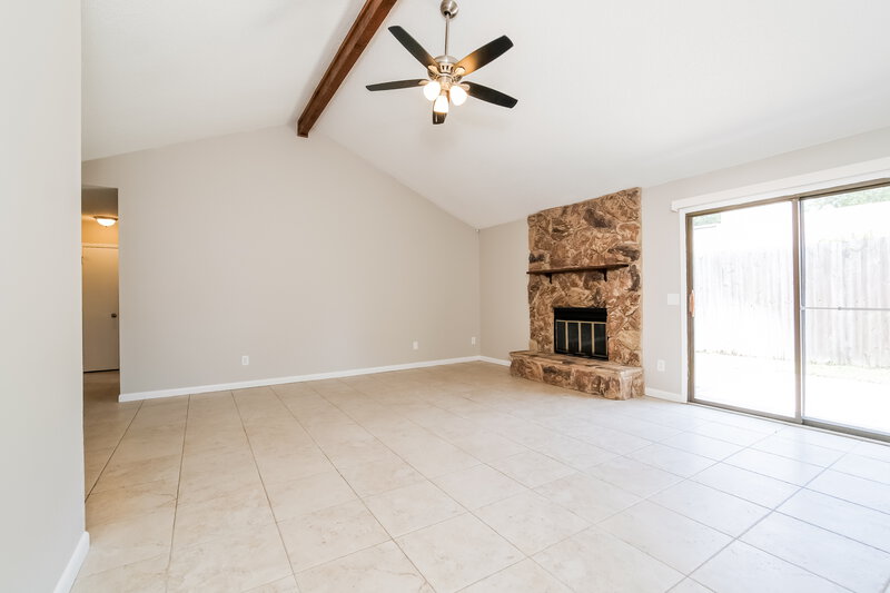 2,100/Mo, 4443 Tyne Ct Jacksonville, FL 32257 Living Room View