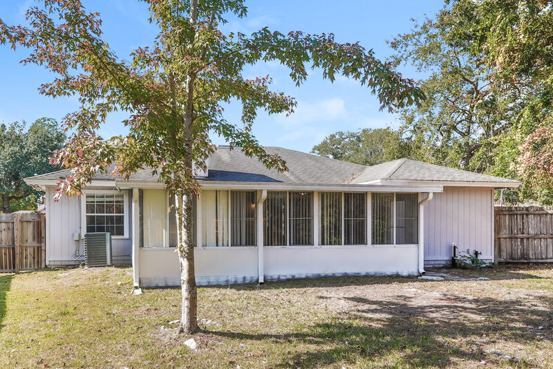 1,690/Mo, 10895 Copper Creek Ct Jacksonville, FL 32218 Rear View 2