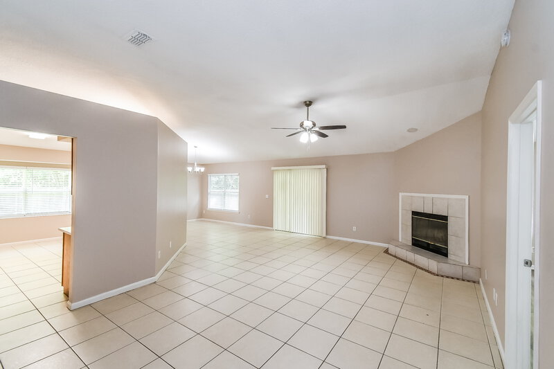 2,130/Mo, 1464 Loblolly Ct Orange Park, FL 32073 Living Room View