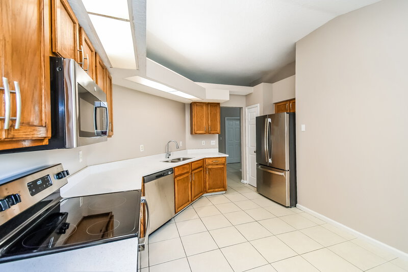 2,130/Mo, 1464 Loblolly Ct Orange Park, FL 32073 Kitchen View 2
