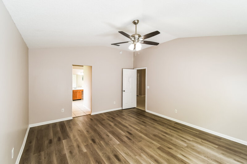 2,130/Mo, 1464 Loblolly Ct Orange Park, FL 32073 Main Bedroom View 2