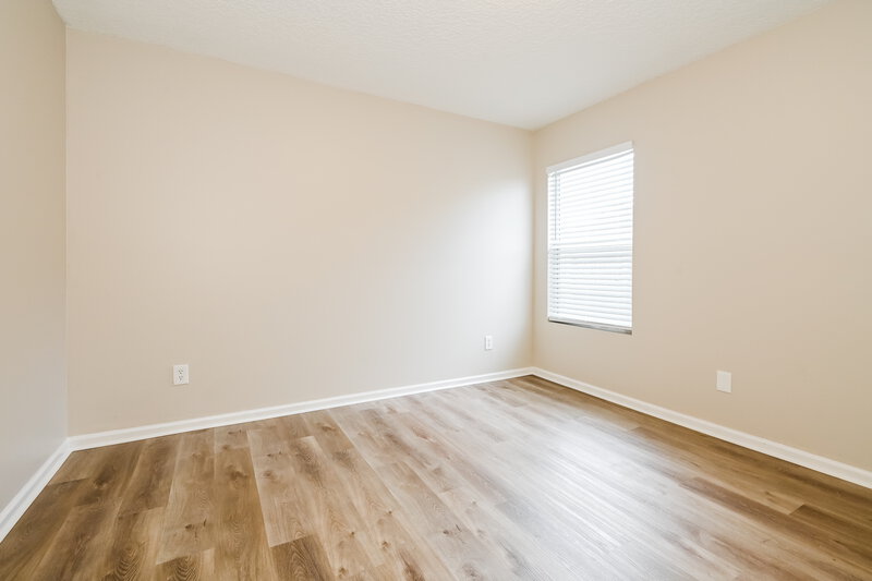 1,870/Mo, 10640 Spring View Rd Jacksonville, FL 32221 Bedroom View