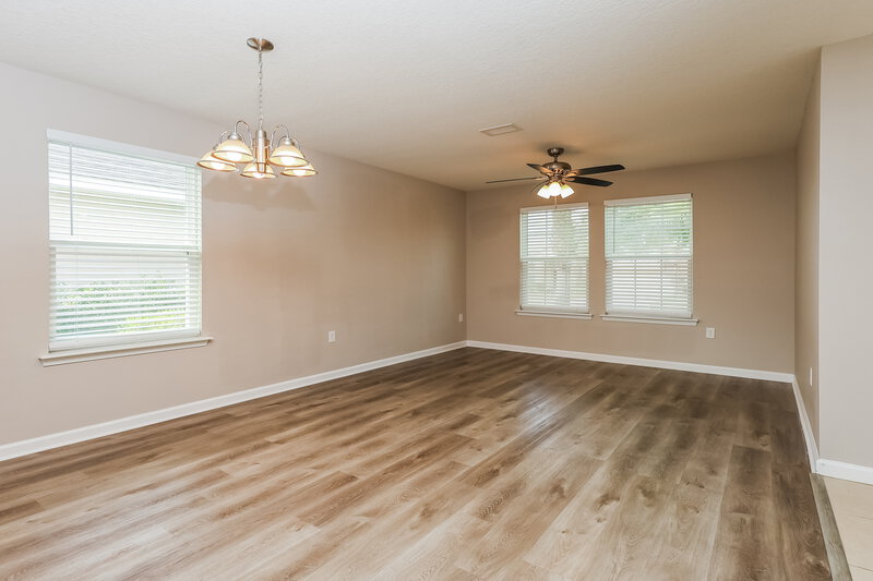 2,035/Mo, 3199 Hidden Meadows Ct Green Cove Springs, FL 32043 Dining Room View
