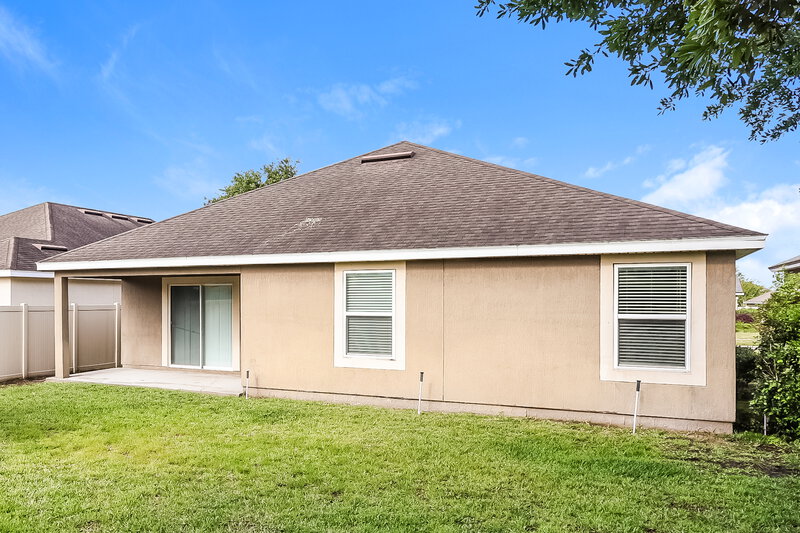 2,035/Mo, 3199 Hidden Meadows Ct Green Cove Springs, FL 32043 Rear View 2