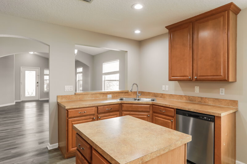 1,990/Mo, 3899 Pebble Brooke Cir Orange Park, FL 32065 Kitchen View