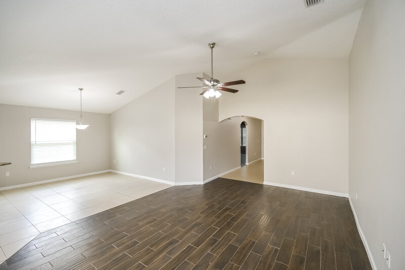 1,830/Mo, 3258 Hidden Meadows Ct Green Cove Springs, FL 32043 Living Room View