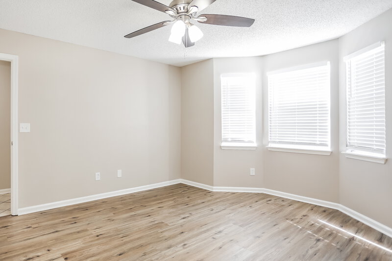 1,645/Mo, 1883 Manitoba Ct S Middleburg, FL 32068 Main Bedroom View