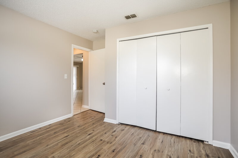 1,645/Mo, 1883 Manitoba Ct S Middleburg, FL 32068 Bedroom View