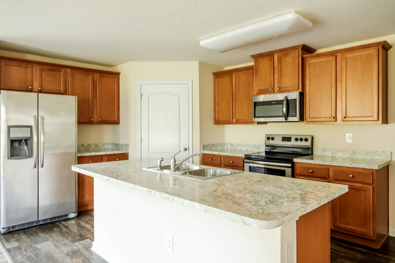 1,835/Mo, 1786 Eagle View Way Middleburg, FL 32068 Kitchen View