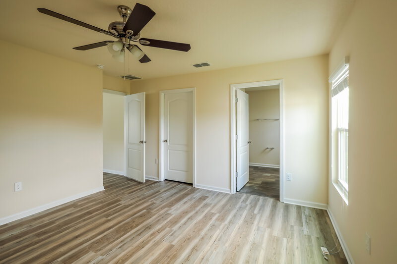 1,835/Mo, 1786 Eagle View Way Middleburg, FL 32068 Main Bedroom View 2