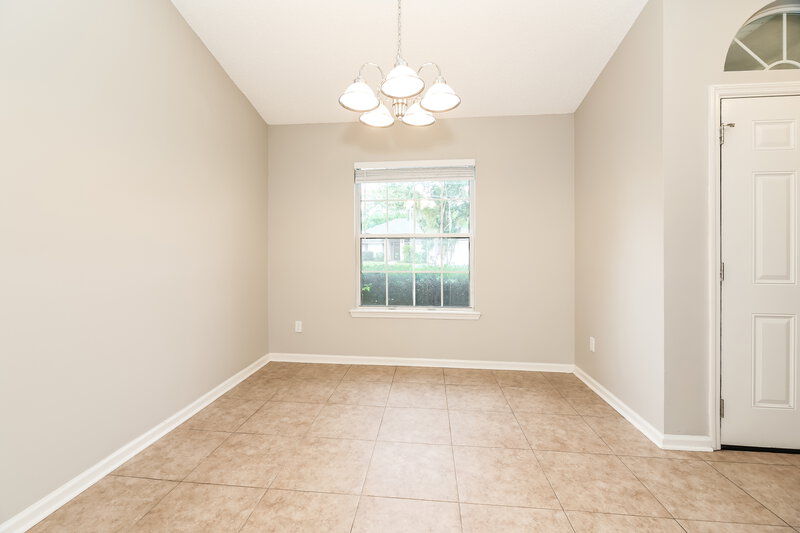 2,170/Mo, 1266 Summit Oaks Dr E Jacksonville, FL 32221 Dining Room View