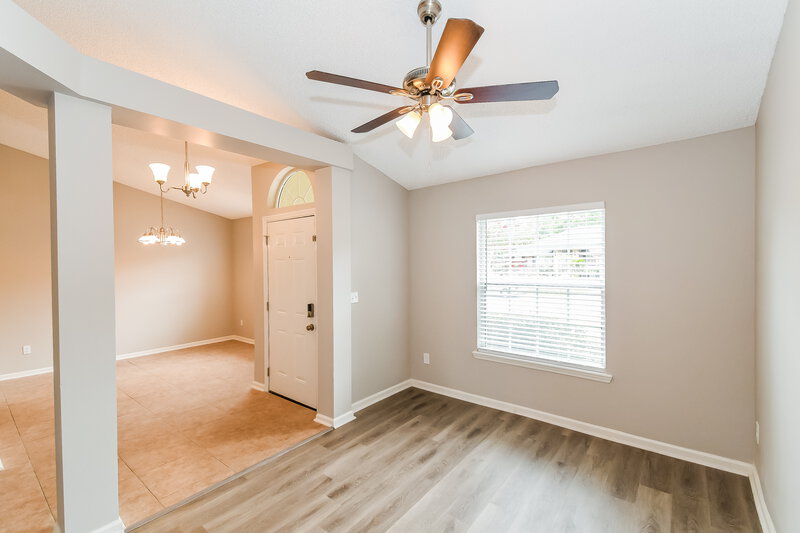 2,125/Mo, 1266 Summit Oaks Dr E Jacksonville, FL 32221 Den View