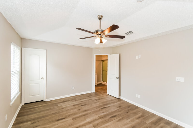 2,125/Mo, 1266 Summit Oaks Dr E Jacksonville, FL 32221 Main Bedroom View