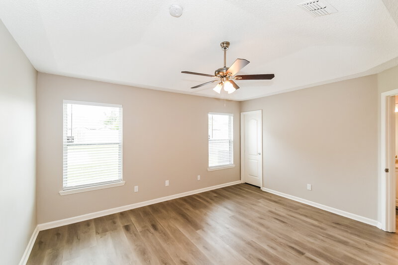 2,125/Mo, 1266 Summit Oaks Dr E Jacksonville, FL 32221 Main Bedroom View 2