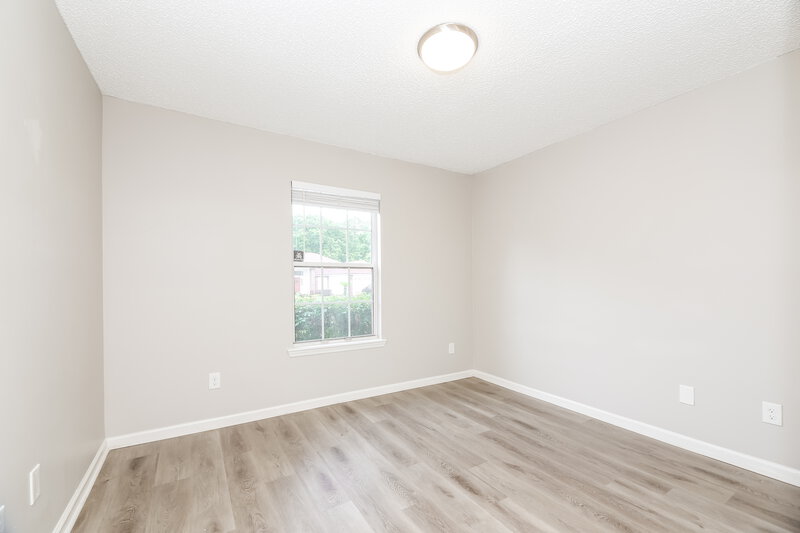 2,170/Mo, 1266 Summit Oaks Dr E Jacksonville, FL 32221 Bedroom View