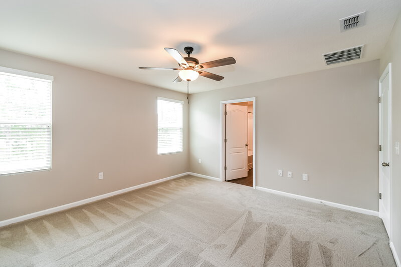 2,265/Mo, 8388 Cape Fox Dr Jacksonville, FL 32222 Main Bedroom View