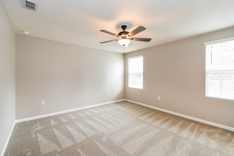2,265/Mo, 8388 Cape Fox Dr Jacksonville, FL 32222 Main Bedroom View 2