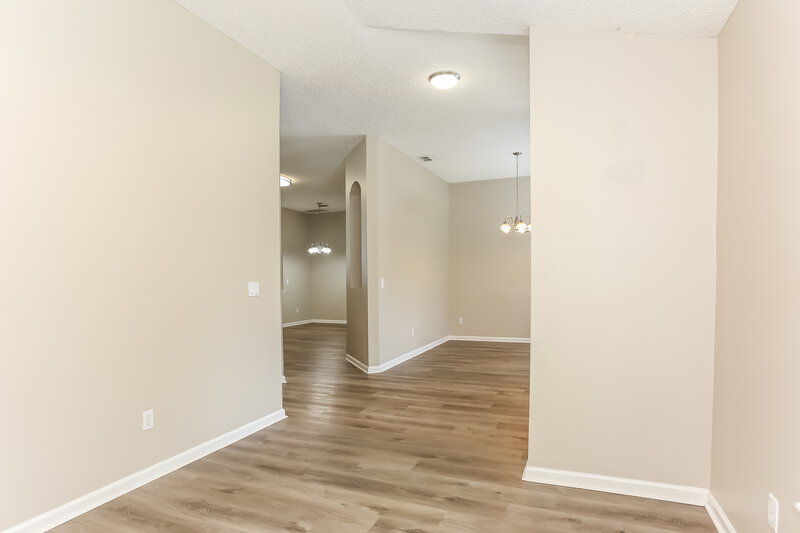 2,250/Mo, 2995 Thorncrest Dr Orange Park, FL 32065 Living Room View