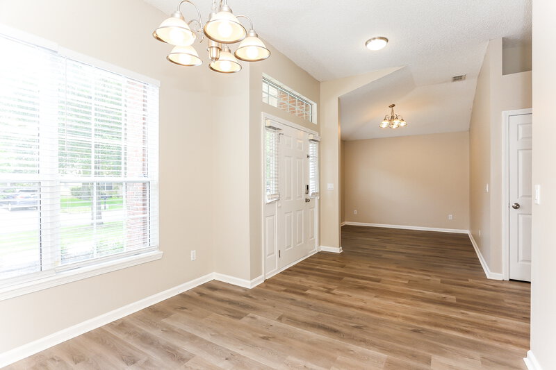 2,250/Mo, 2995 Thorncrest Dr Orange Park, FL 32065 Dining Room View