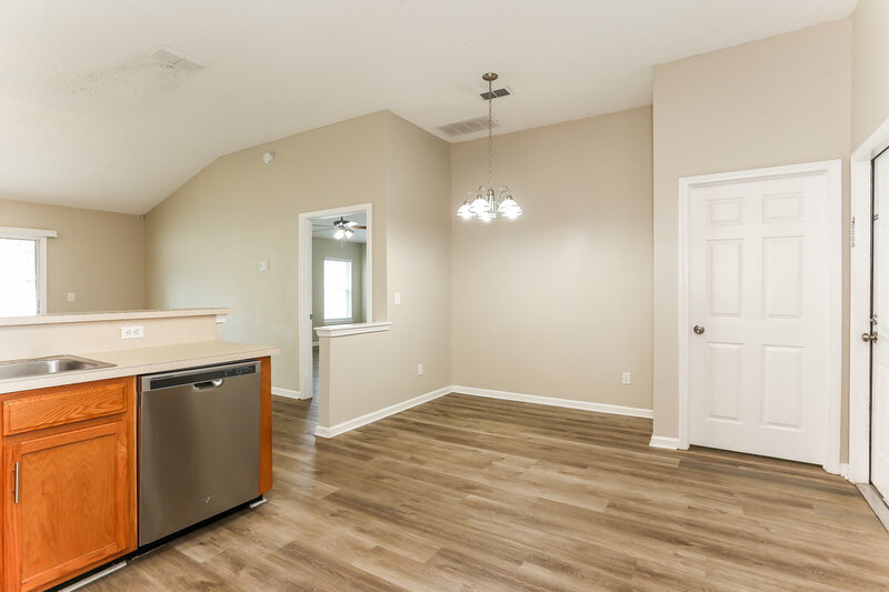 2,250/Mo, 2995 Thorncrest Dr Orange Park, FL 32065 Breakfast Nook View