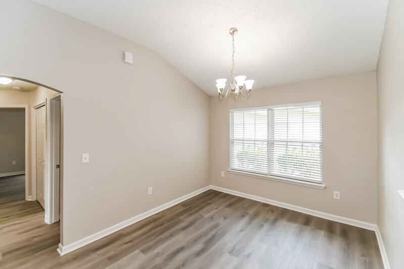 1,605/Mo, 2727 Creek Ridge Dr Green Cove Springs, FL 32043 Dining Room View