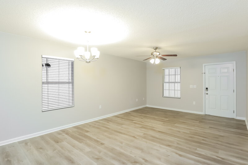 1,485/Mo, 8474 Jasper Ave Jacksonville, FL 32211 Dining Room View