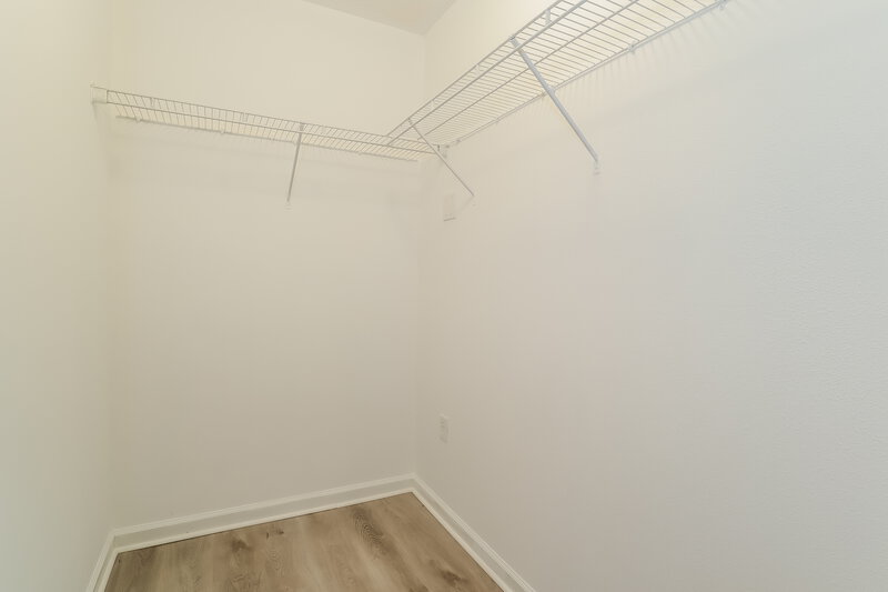 1,485/Mo, 8474 Jasper Ave Jacksonville, FL 32211 Walk In Closet View