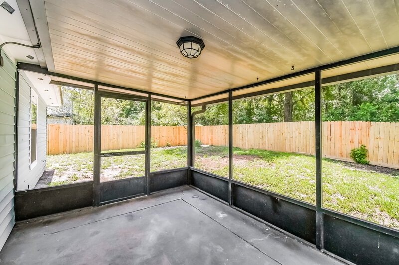 1,825/Mo, 1338 Pawnee St Orange Park, FL 32065 Sun Room View