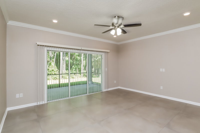 1,970/Mo, 16132 Blossom Lake Dr Jacksonville, FL 32218 Living Room View