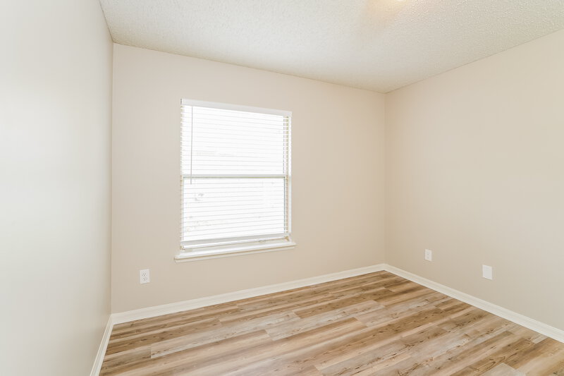 1,750/Mo, 1515 Irishwood Ct Middleburg, FL 32068 Bedroom View 2