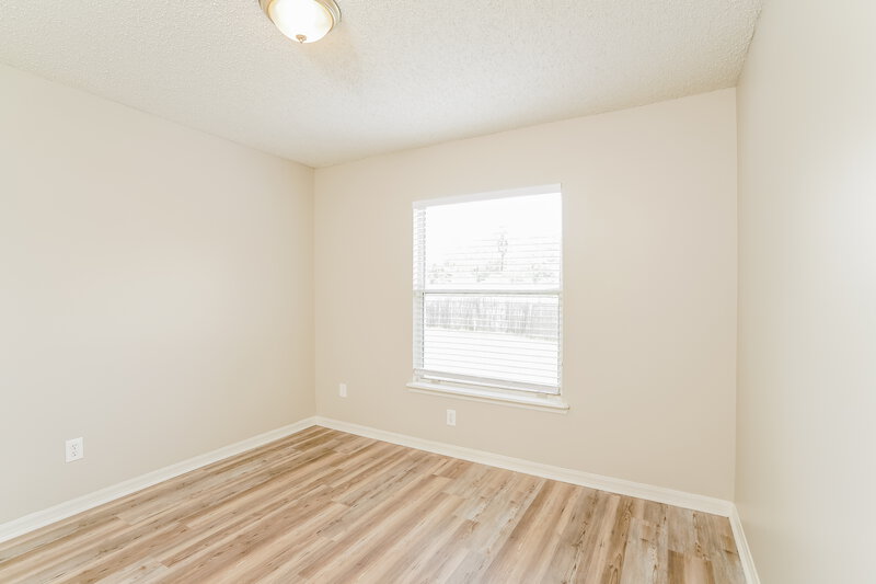 1,750/Mo, 1515 Irishwood Ct Middleburg, FL 32068 Bedroom View 3