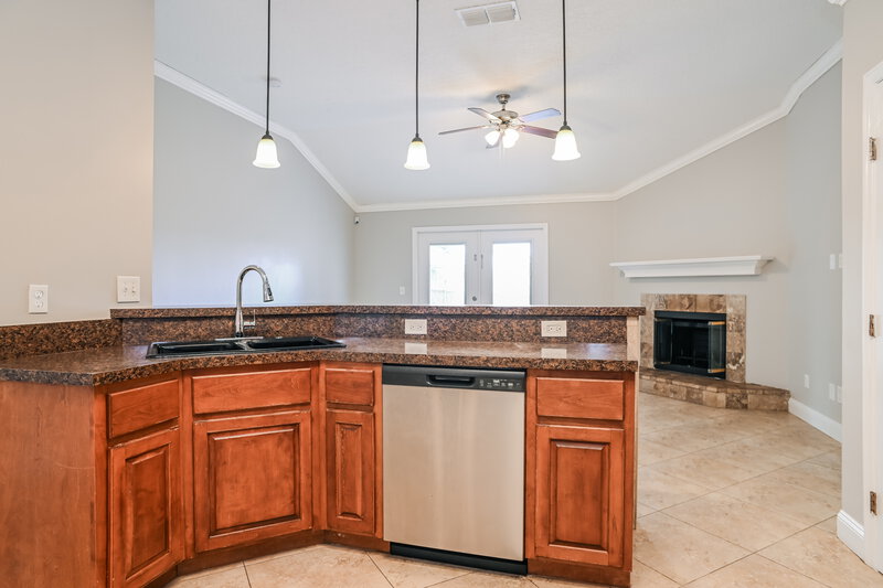 2,715/Mo, 3015 Hickory Glen Dr Orange Park, FL 32065 Kitchen View 2
