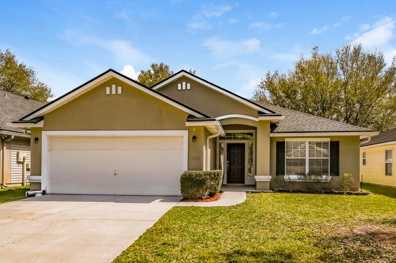 1,820/Mo, 8323 Staplehurst Dr W Jacksonville, FL 32244 External View