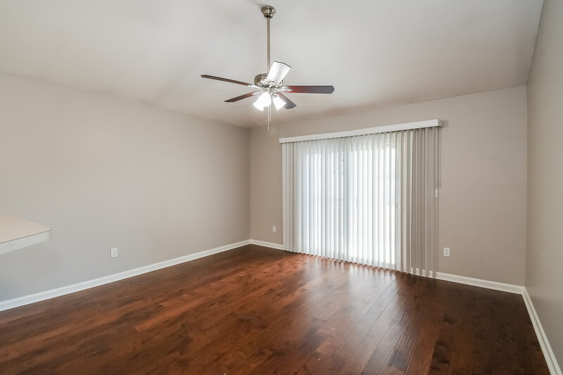 1,820/Mo, 8323 Staplehurst Dr W Jacksonville, FL 32244 Dining Room View