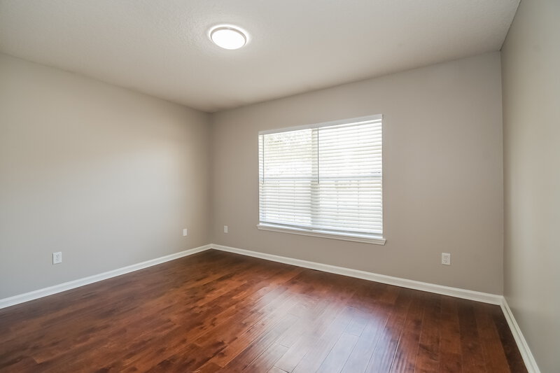 1,820/Mo, 8323 Staplehurst Dr W Jacksonville, FL 32244 Bedroom View 2