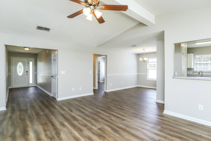 2,890/Mo, 1142 Windy Willows Dr Jacksonville, FL 32225 Living Room View